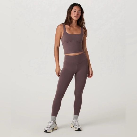 NWT Vuori All the Form pocket leggings - Picture 4 of 4